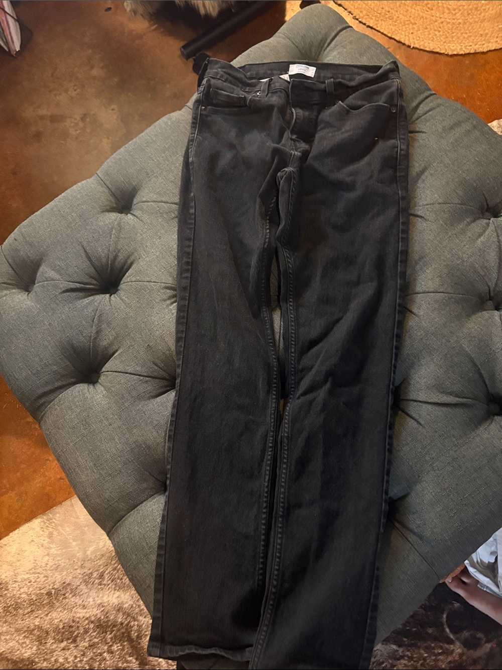 Levi's Men's Black Straight Jeans